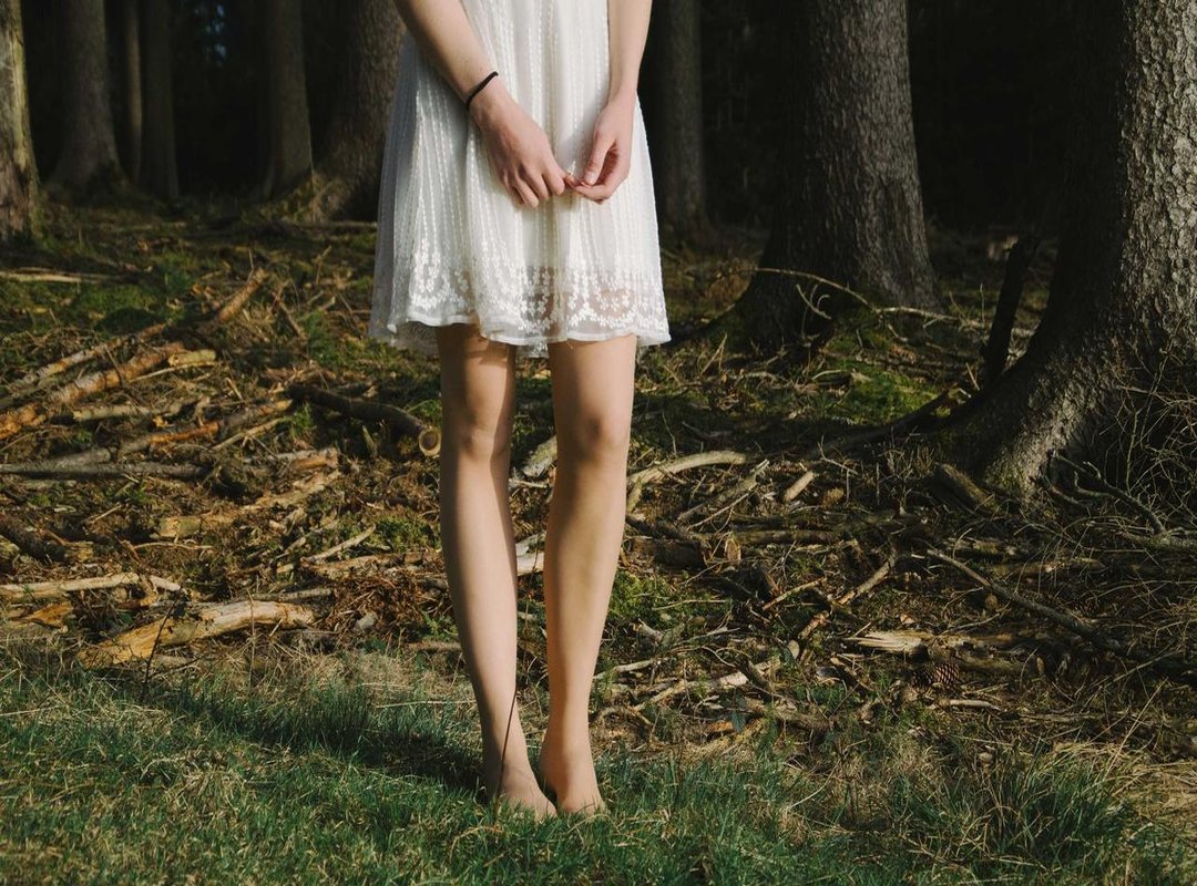 The Complete Lyrics to 'Ella y Yo' (Spanish)